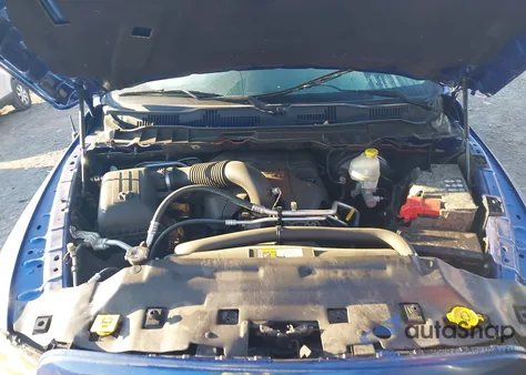 2016 Ram 1500 Express z USA, uszkodzony, nr VIN 1C6RR7FT5GS114847